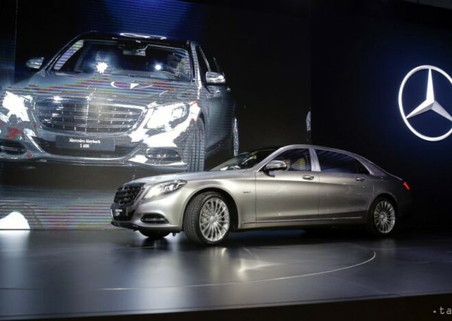 Rise of Mercedes-Benz: Becoming the Top Luxury Automotive Brand